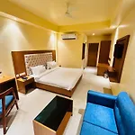 Petal Hotel