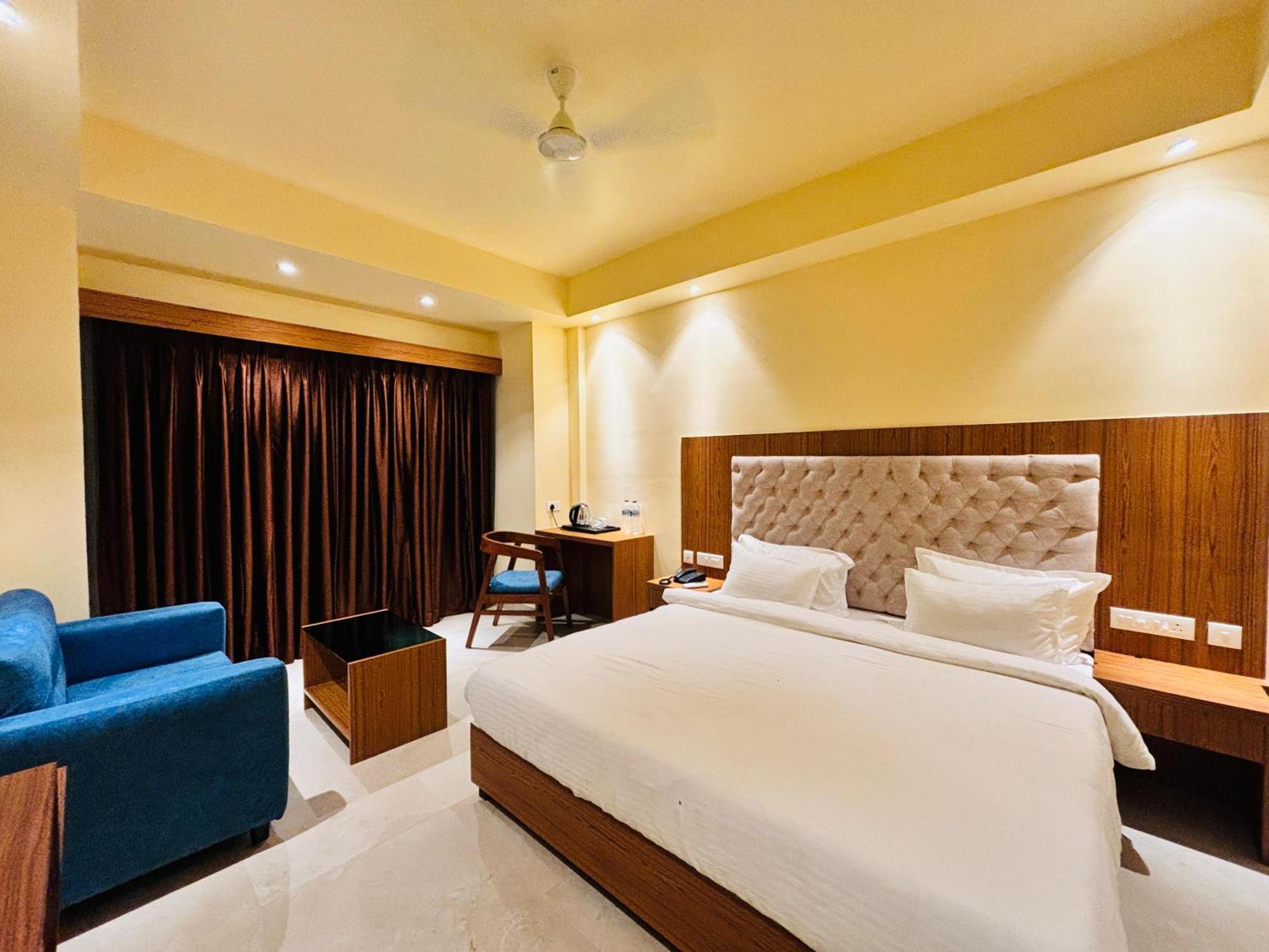 Hotel Petal Puri